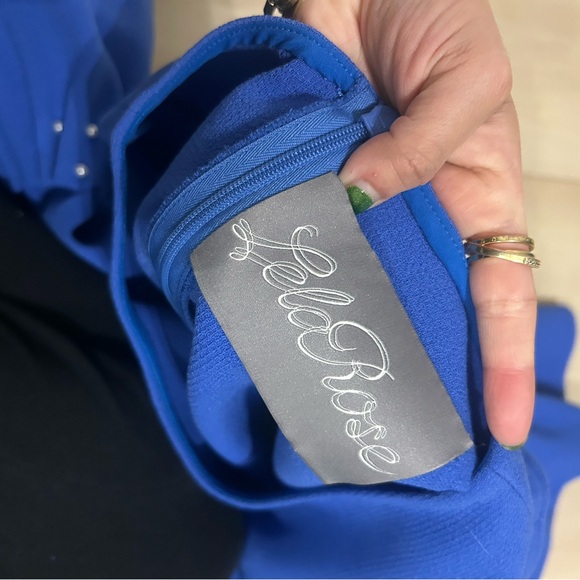 Lela Rose Royal Blue Blouse with Pearl Sleeve Detail size 6 - Picture 3 of 4